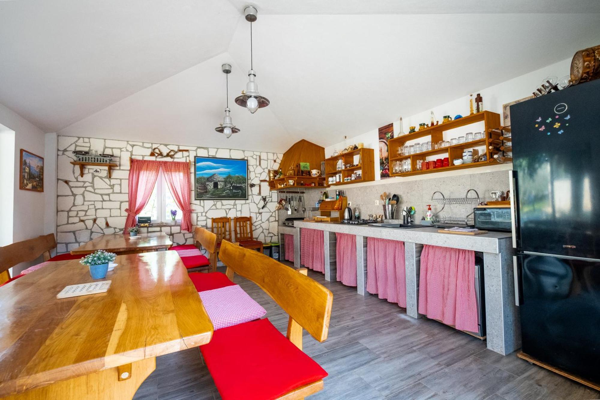 Vila Veronika 2 Pula Exteriör bild